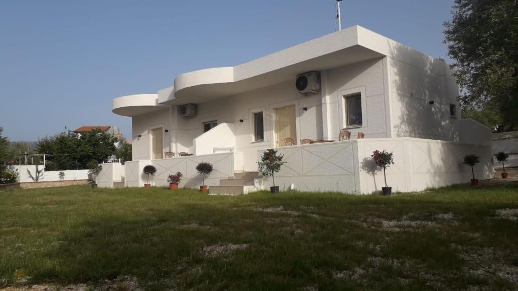 Vila Juna Ksamil Dış mekan fotoğraf