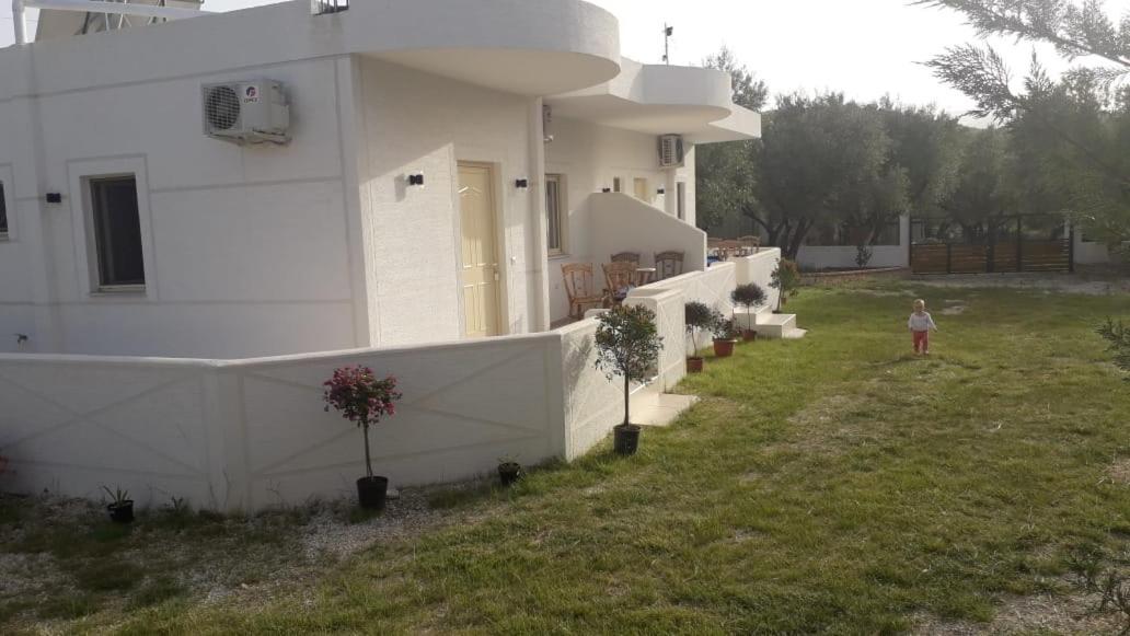 Vila Juna Ksamil Dış mekan fotoğraf